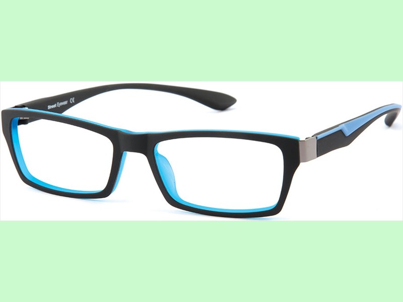 7197 PENNINE OPTICAL LTD STREET 45 £90