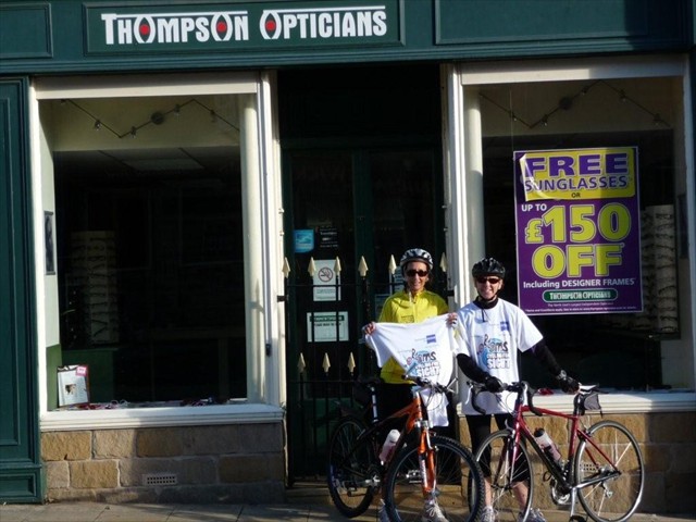 Nikki and Jayne set off from Alnwick to Amble